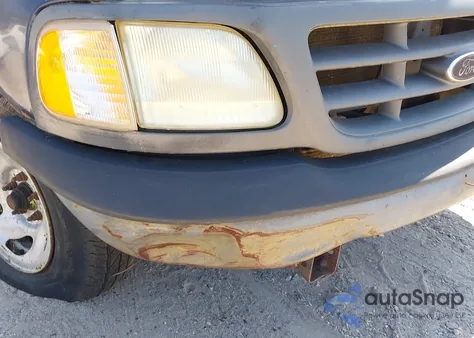 2003 Ford F-150 Lariat/Xl/Xlt из США, поврежденный, VIN 1FTRX17W03NB84642